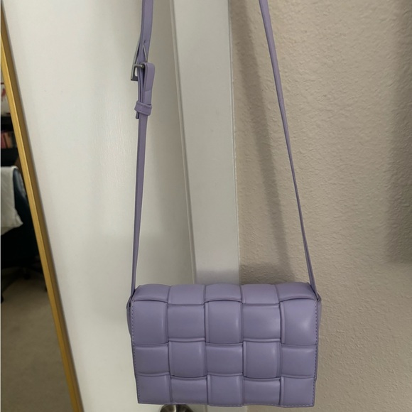 Lilac Woven Padded Bag - Picture 2 of 8